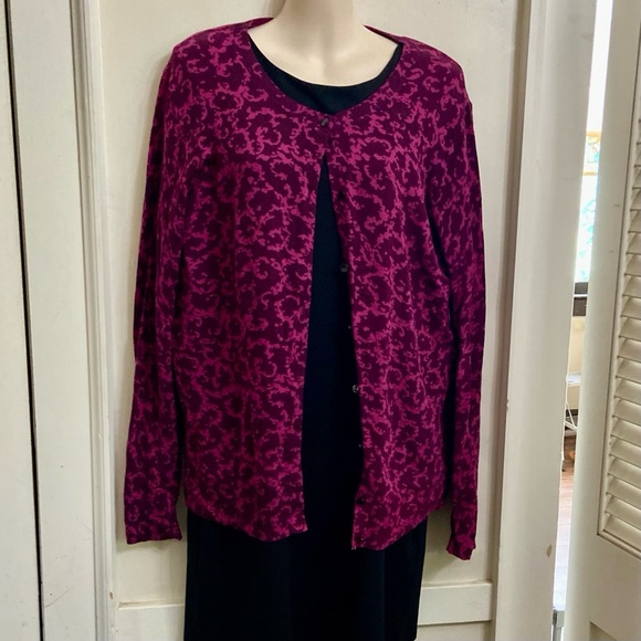 Merona Burgundy and Black Sweater Cardigan (L) - Picture 3 of 7